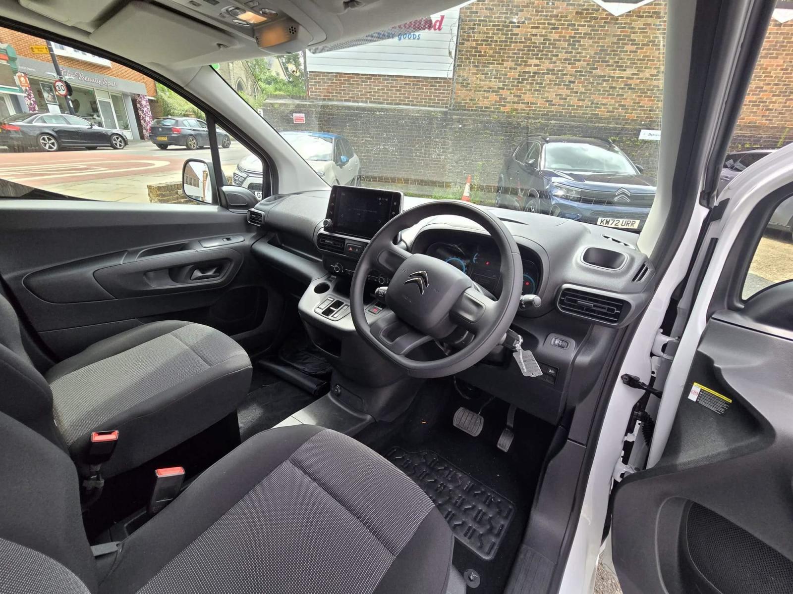  Citroen E-Berlingo