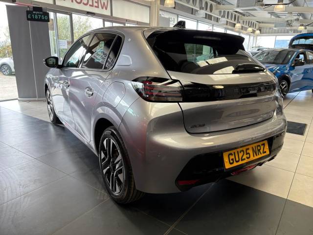 2025 Peugeot 208 1.2 PureTech 100 Allure 5dr