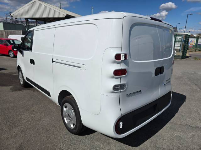 2025 MAXUS eDeliver 5 64kWh L1 Panel Van