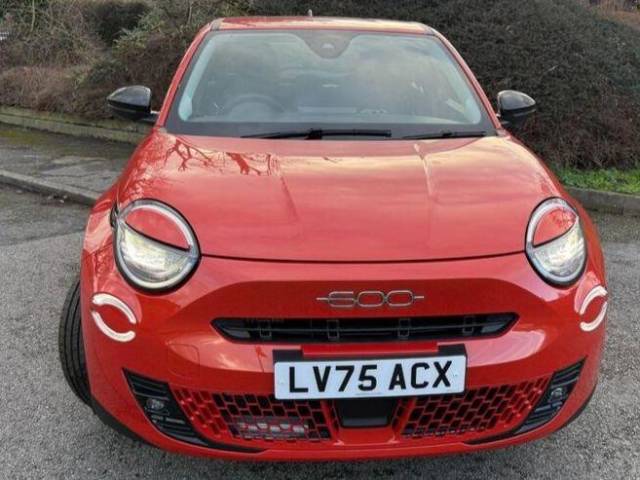 2025 Fiat 600 1.2 MHEV e-DCT Euro 6 (s/s) 5dr