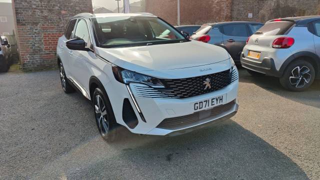 Peugeot 3008 1.2 PureTech Allure Premium EAT Euro 6 (s/s) 5dr SUV Petrol White