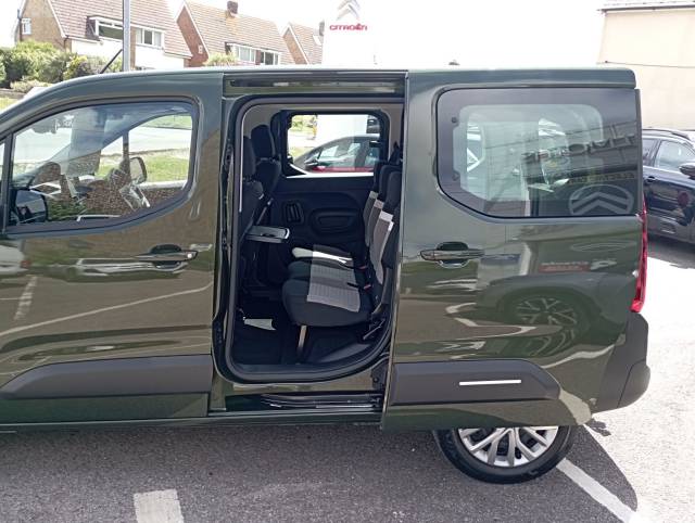 2024 Citroen Berlingo 1.2 PureTech PLUS M Euro 6 (s/s) 5dr