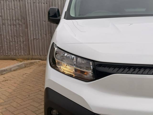 2025 Citroen E-Berlingo 52kWh Driver M Panel Van Auto SWB 5dr (7.4kW Charger)