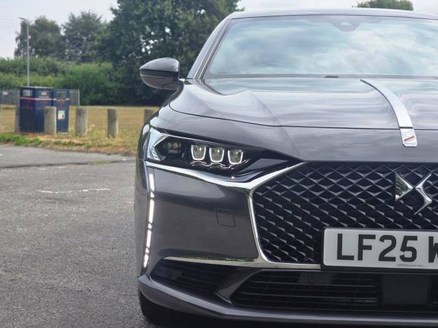 2023 DS AUTOMOBILES Ds 9 1.6 E-TENSE 15.6kWh Performance Line + EAT8 Euro 6 (s/s) 4dr